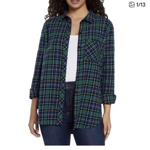 Gap relaxed fit flannel shirt size medium